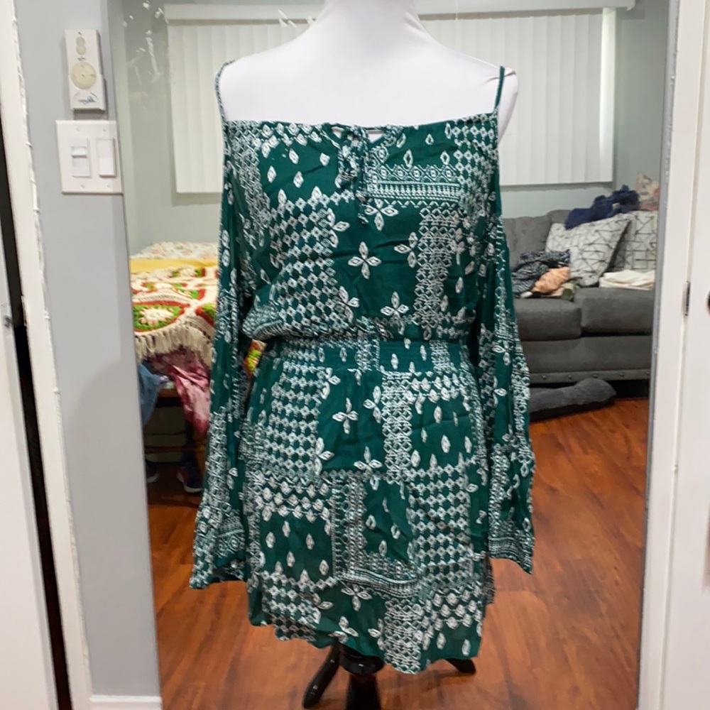 Summer green dress
